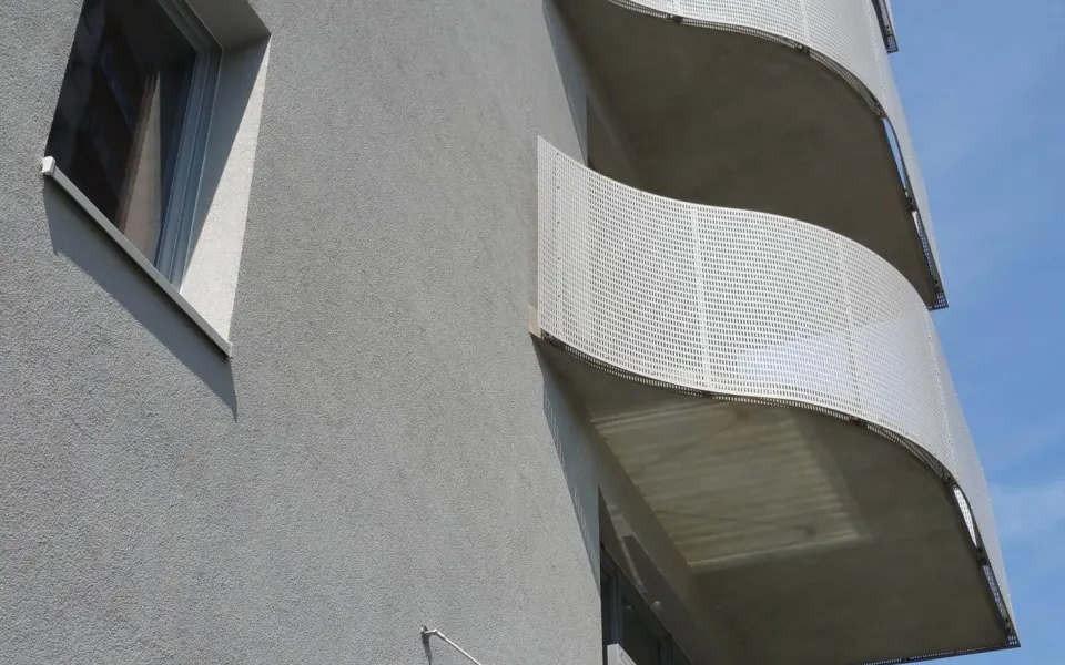 Realizacja Renoplast system Basic k20 balkon łukowy