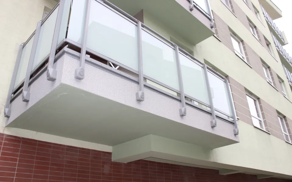 Balkon nie symetryczny W35+